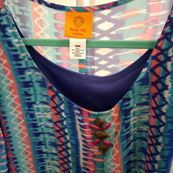 Ruby Red Wonen's Layered Pancho Top Blouse - Picture 6 of 8